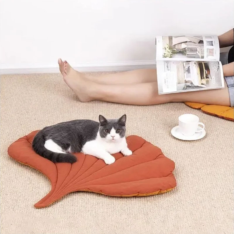 Outdoor Camping Dog Bed - Almofada Reversível Macia para Animais de